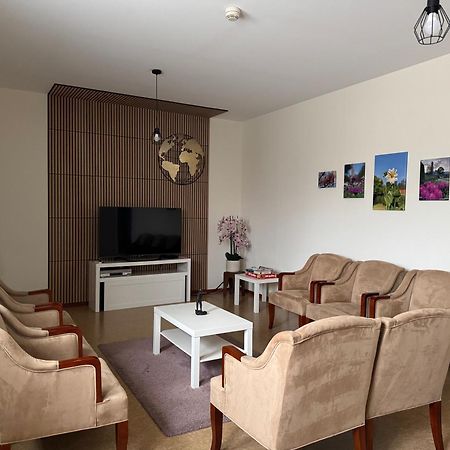 B&B Maria Hart Weert Exterior photo