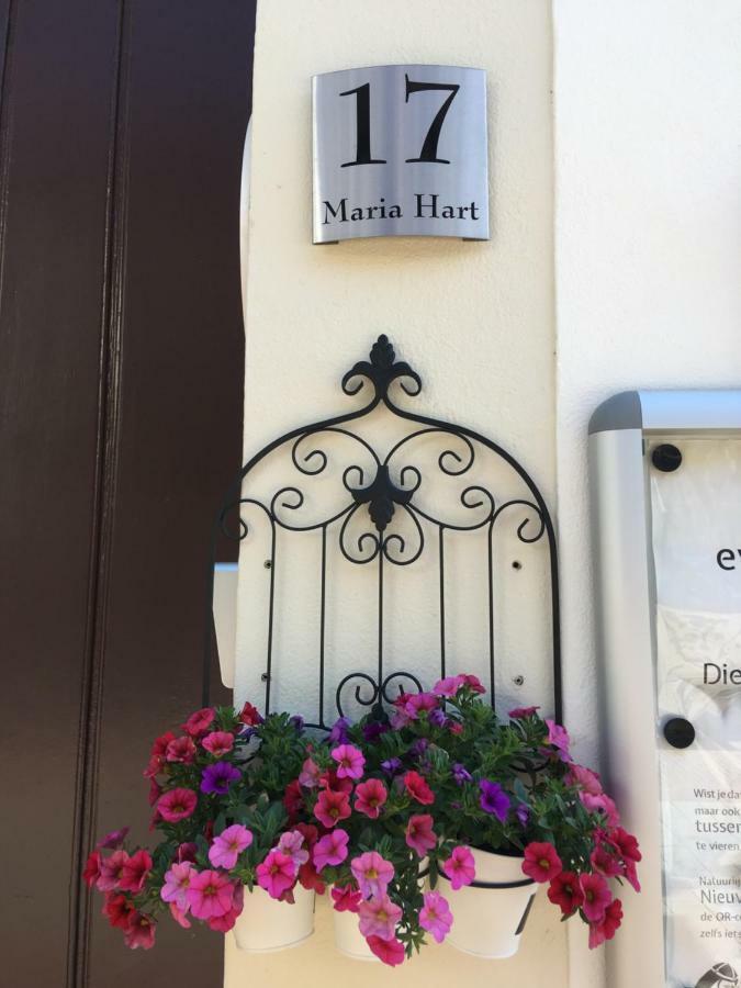 B&B Maria Hart Weert Exterior photo